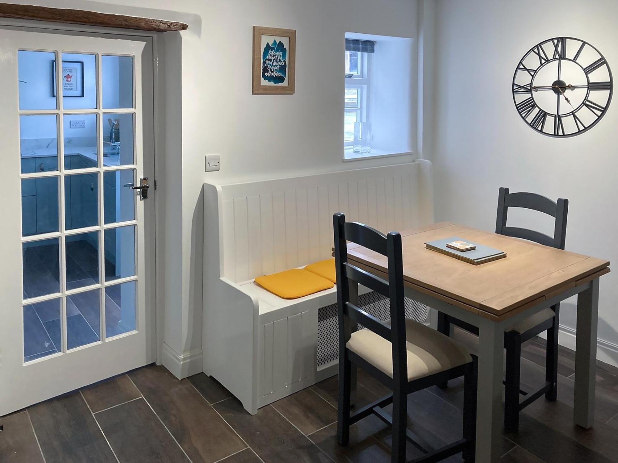 The White Cottage غارغريف المظهر الخارجي الصورة